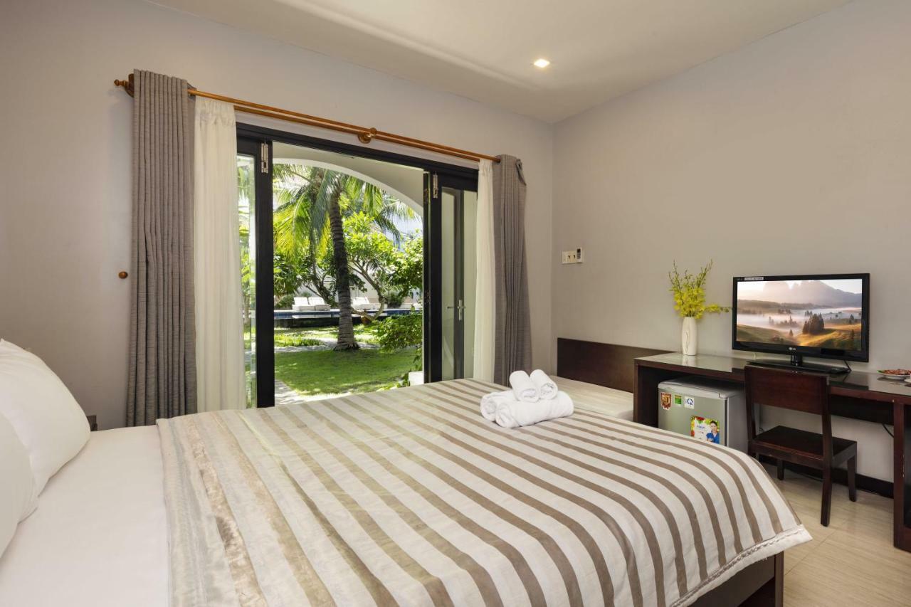 ลา ปาโลมา วิลลา Hotel ญาจาง ภายนอก รูปภาพ