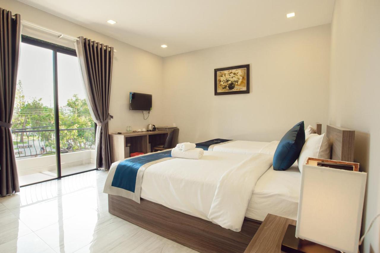 ลา ปาโลมา วิลลา Hotel ญาจาง ภายนอก รูปภาพ